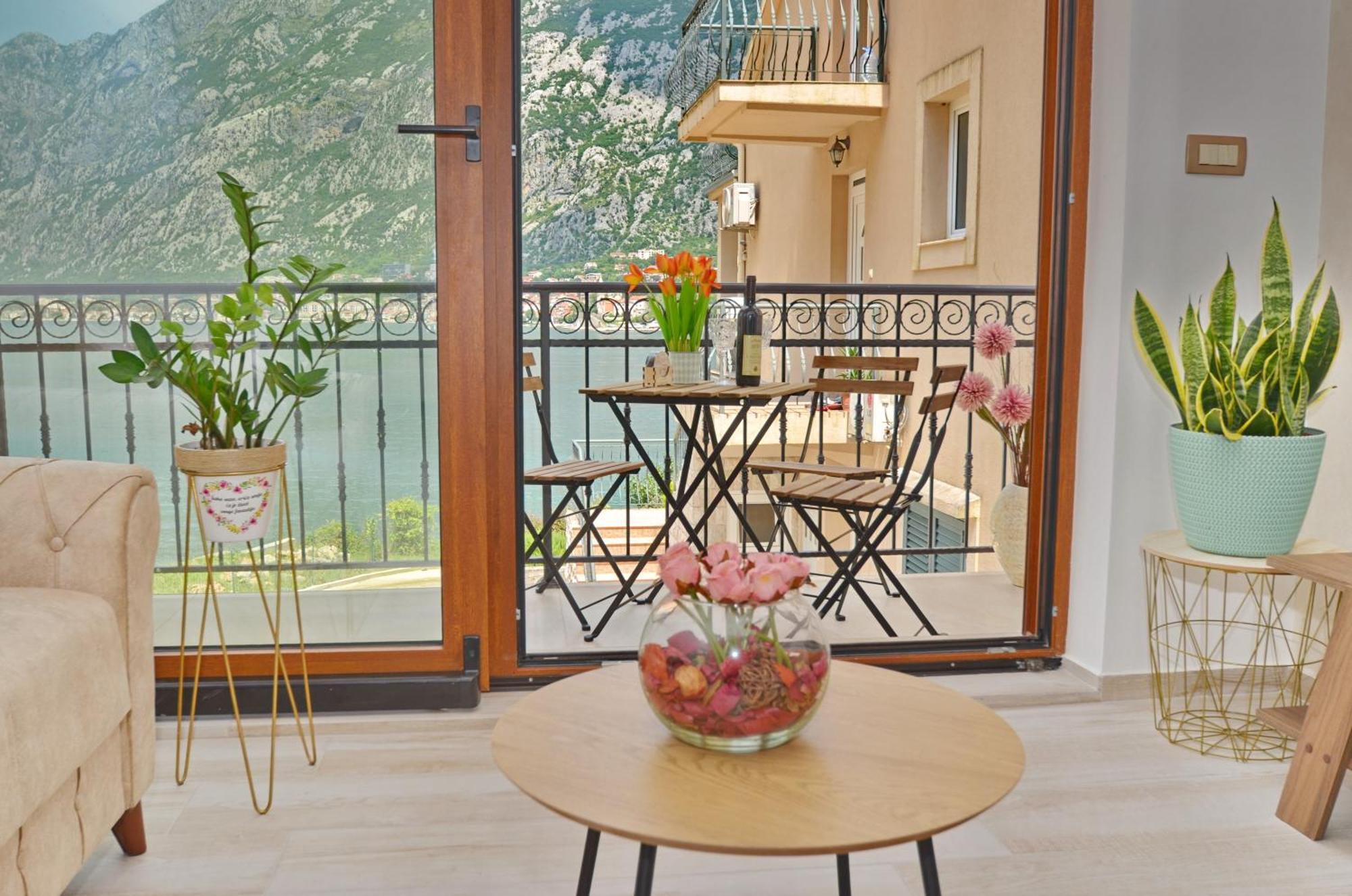 Apartments Jankovic Kotor Rom bilde